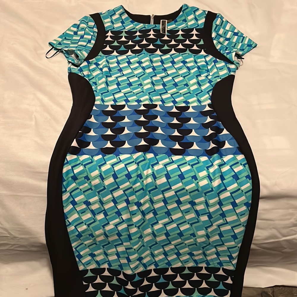 Women’s dress